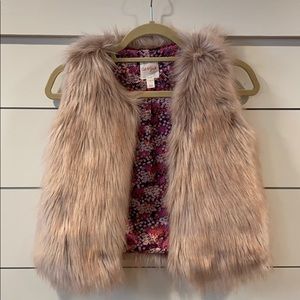 Cat & Jack light pink faux fur vest